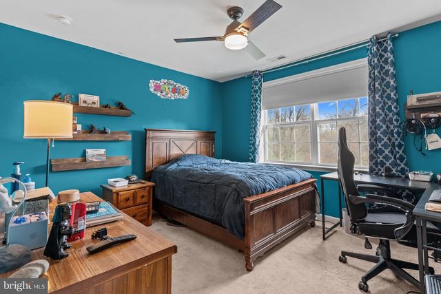 204 PENNLAND FARM DR, Perkasie, PA 18944