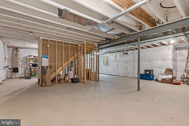 204 PENNLAND FARM DR, Perkasie, PA 18944