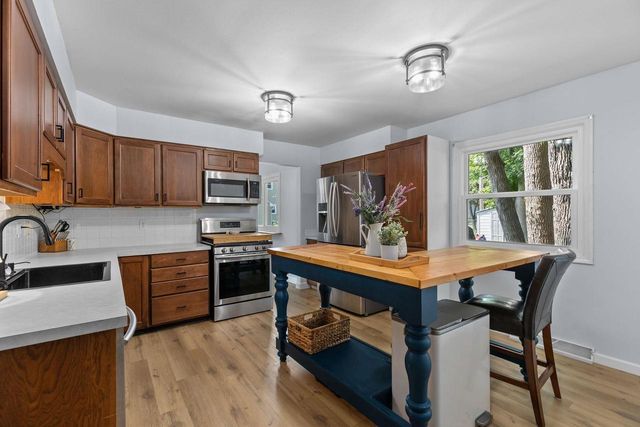 1621 N MCDONALD STREET, Appleton, WI 54911