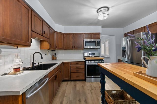 1621 N MCDONALD STREET, Appleton, WI 54911