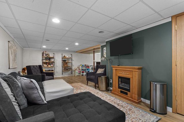 1621 N MCDONALD STREET, Appleton, WI 54911