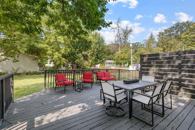 1621 N MCDONALD STREET, Appleton, WI 54911