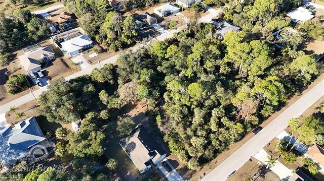 Sparkle LN, North Port, FL 34286