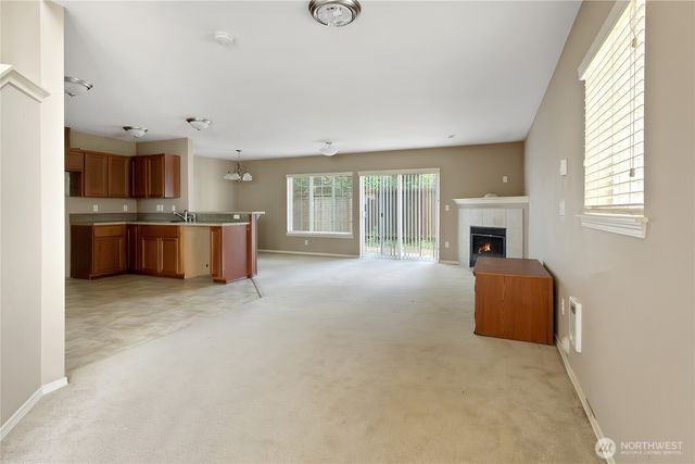 16018 124th Avenue Ct E, Puyallup, WA 98374