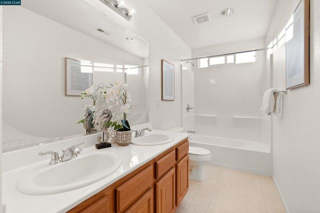 35 Keith, Oakley, CA 94561