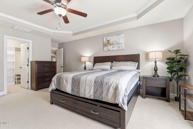 886 Micahs Way N, Spring Lake, NC 28390