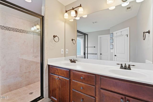 886 Micahs Way N, Spring Lake, NC 28390