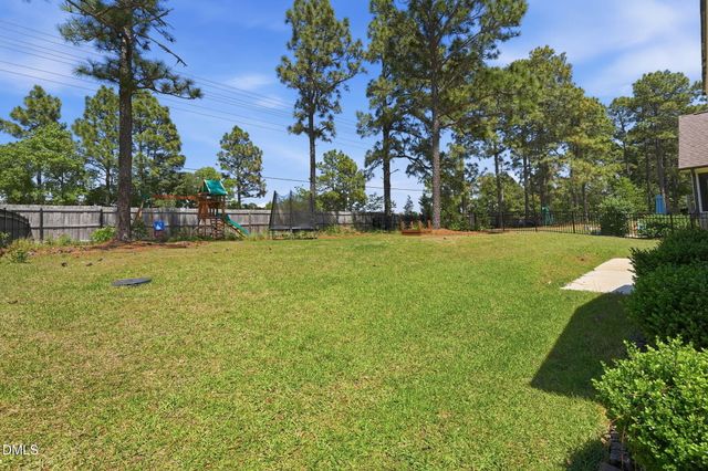 886 Micahs Way N, Spring Lake, NC 28390