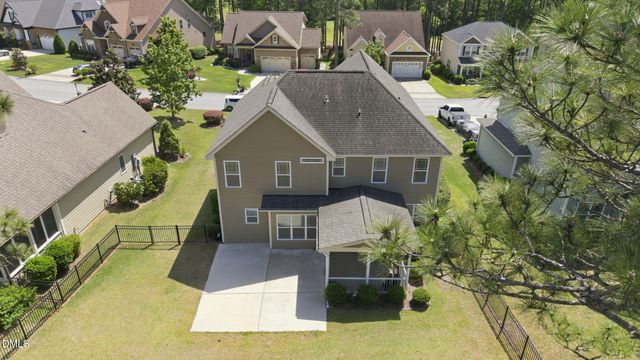 886 Micahs Way N, Spring Lake, NC 28390