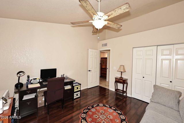 9067 E CORRINE Drive, Scottsdale, AZ 85260