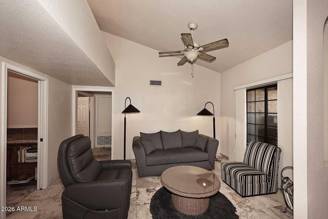 9067 E CORRINE Drive, Scottsdale, AZ 85260