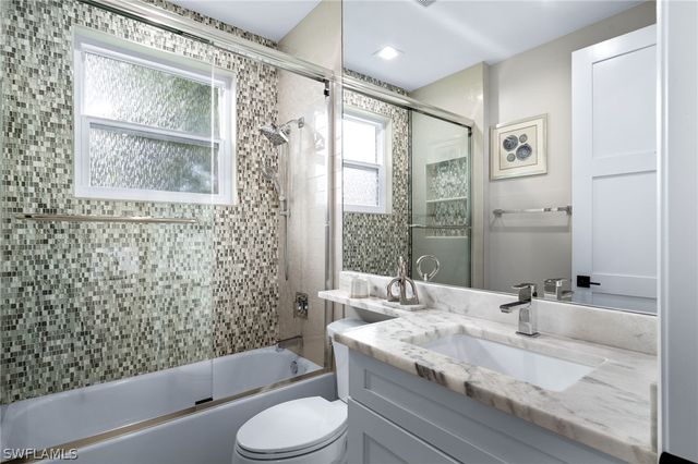 2179 Canary Island CV, Naples, FL 34119