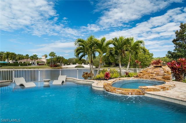 2179 Canary Island CV, Naples, FL 34119