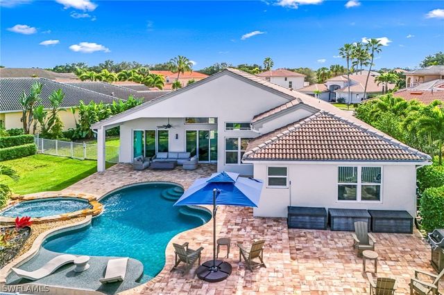 2179 Canary Island CV, Naples, FL 34119
