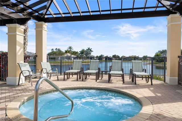 2179 Canary Island CV, Naples, FL 34119