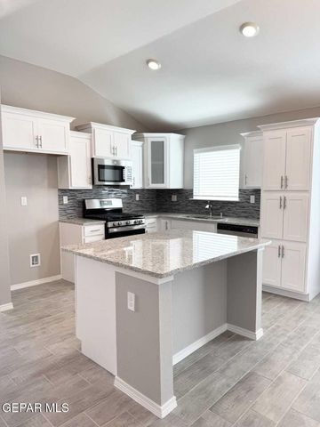 12420 Caddo Lane, Clint, TX 79836