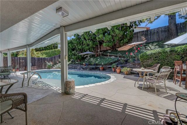 27837 Longhill Drive, Rancho Palos Verdes, CA 90275