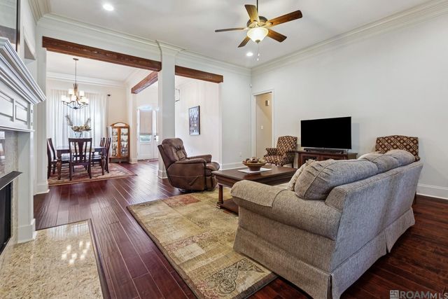 3214 Grand Way Ave, Baton Rouge, LA 70810