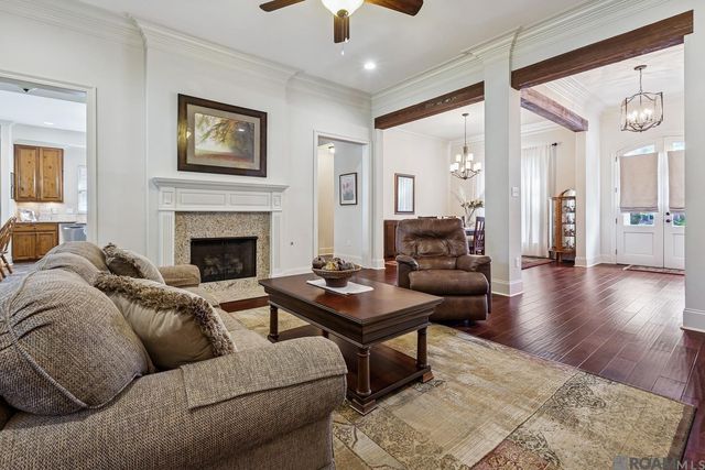 3214 Grand Way Ave, Baton Rouge, LA 70810