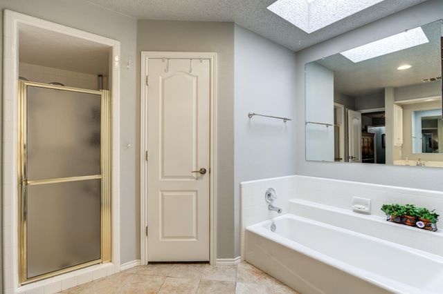 8204 Colton Avenue, Lubbock, TX 79424