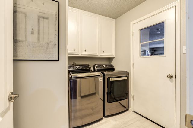 8204 Colton Avenue, Lubbock, TX 79424