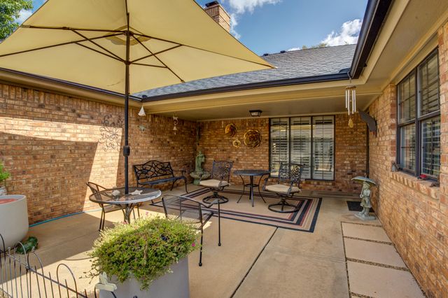 8204 Colton Avenue, Lubbock, TX 79424