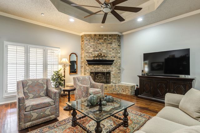 8204 Colton Avenue, Lubbock, TX 79424