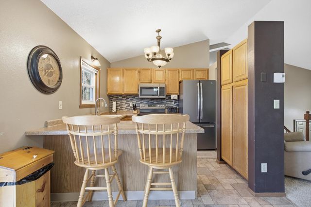 3485 18th Street S, Fargo, ND 58104