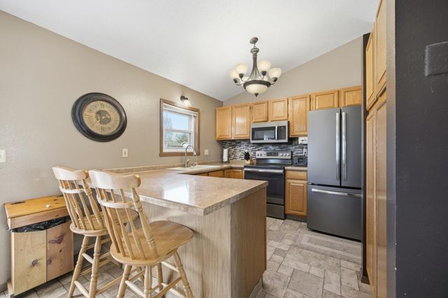 3485 18th Street S, Fargo, ND 58104