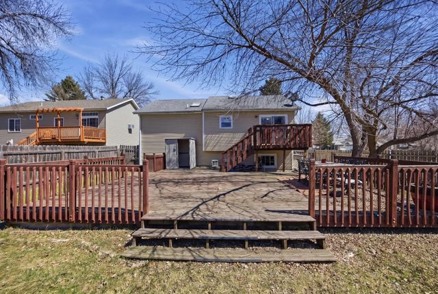 3485 18th Street S, Fargo, ND 58104