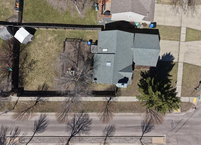 3485 18th Street S, Fargo, ND 58104