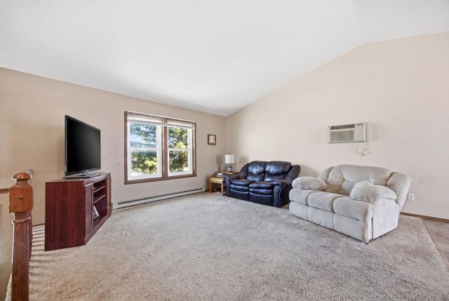 3485 18th Street S, Fargo, ND 58104