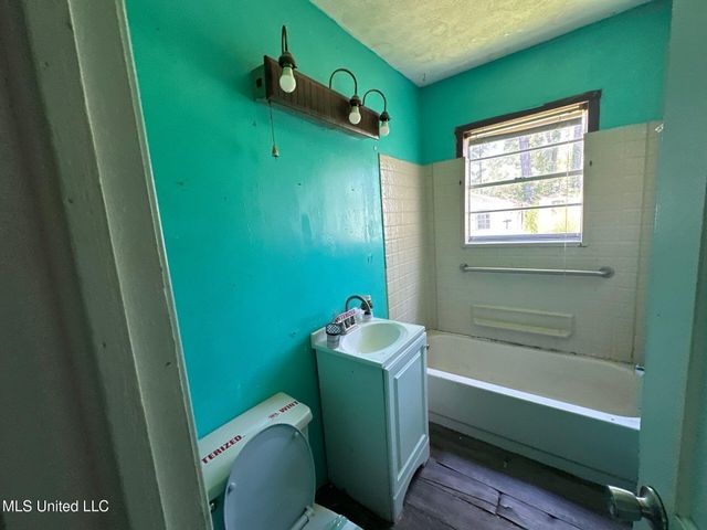 117 SE 5th Avenue, Magee, MS 39111