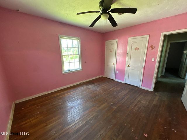 117 SE 5th Avenue, Magee, MS 39111
