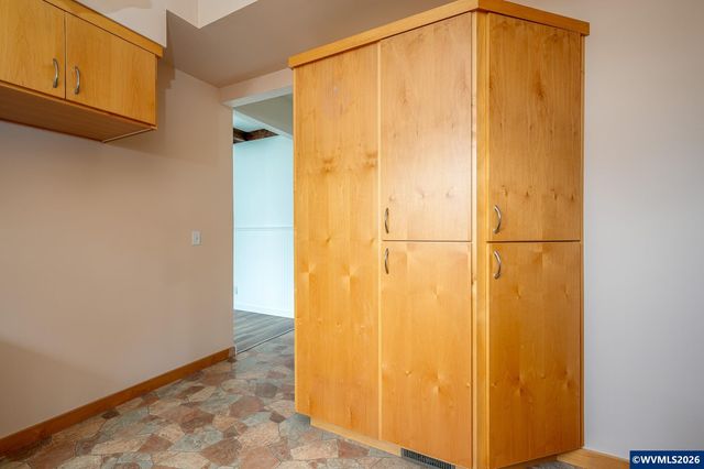 1139 NW Yamhill St, Mcminnville, OR 97128