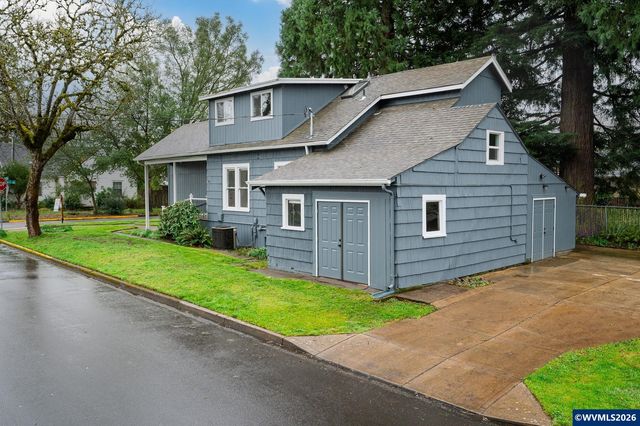 1139 NW Yamhill St, Mcminnville, OR 97128