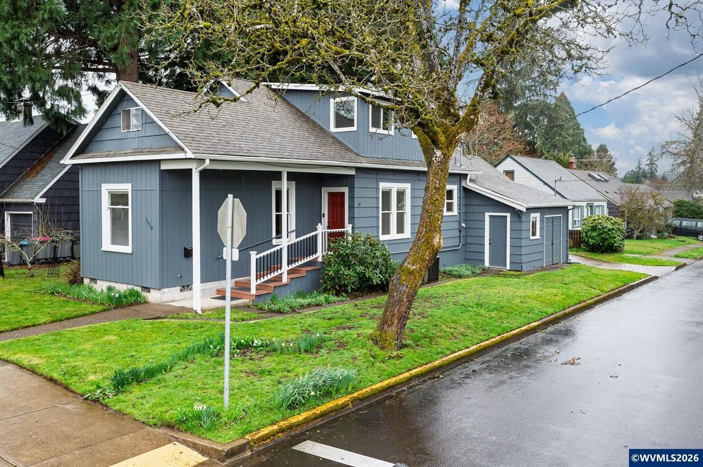 1139 NW Yamhill St, Mcminnville, OR 97128