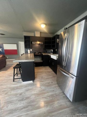 3058 westview, Canyon Lake, TX 78133
