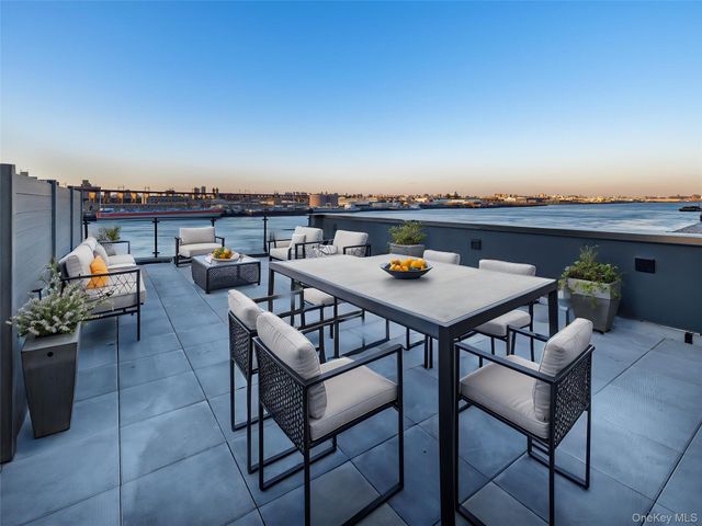 2131 Shore Boulevard D1, Astoria, NY 11105