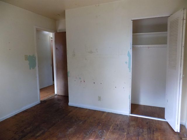 1421 Magnolia Avenue, Elkhart, IN 46514