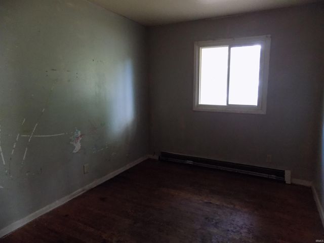 1421 Magnolia Avenue, Elkhart, IN 46514