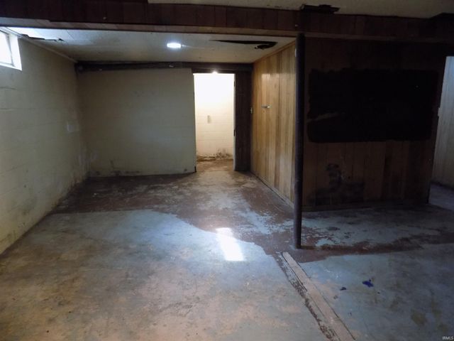 1421 Magnolia Avenue, Elkhart, IN 46514