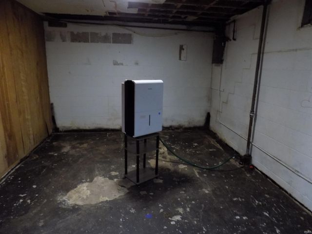 1421 Magnolia Avenue, Elkhart, IN 46514