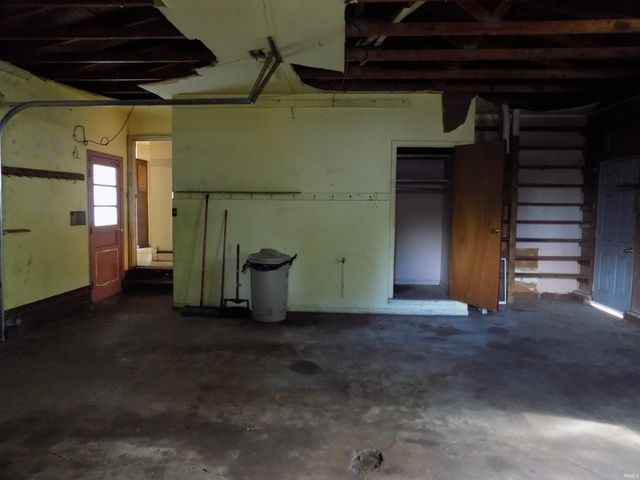 1421 Magnolia Avenue, Elkhart, IN 46514