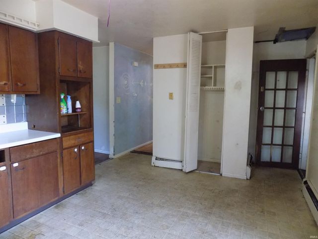 1421 Magnolia Avenue, Elkhart, IN 46514