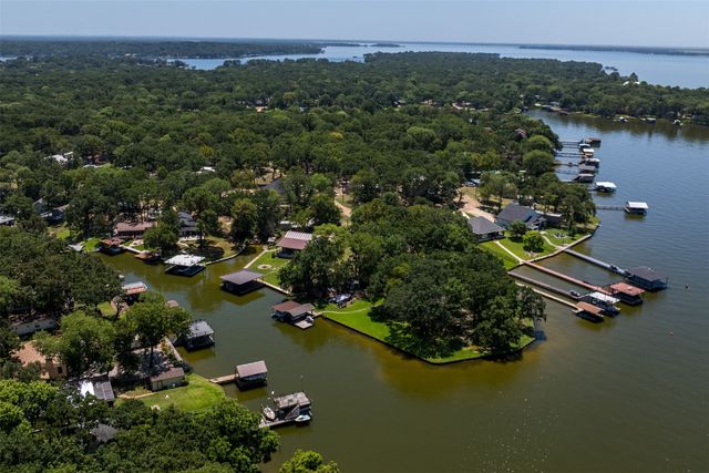 122 Dowdy, Mabank, TX 75156