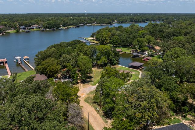 122 Dowdy, Mabank, TX 75156