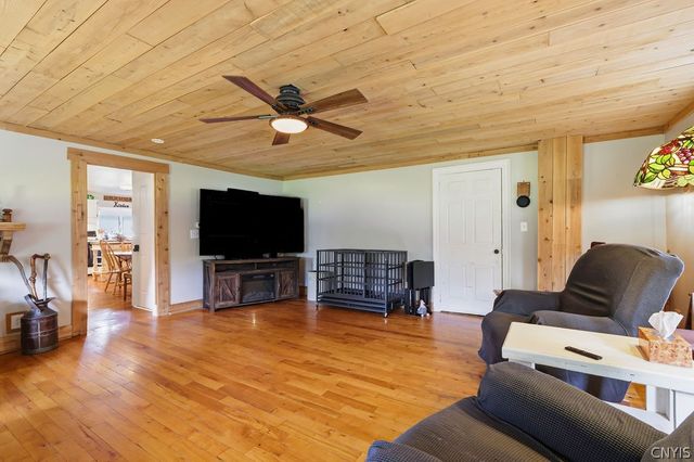 360 Oneida River Road 68, Schroeppel, NY 13132