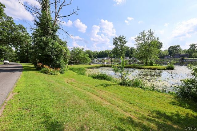 360 Oneida River Road 68, Schroeppel, NY 13132