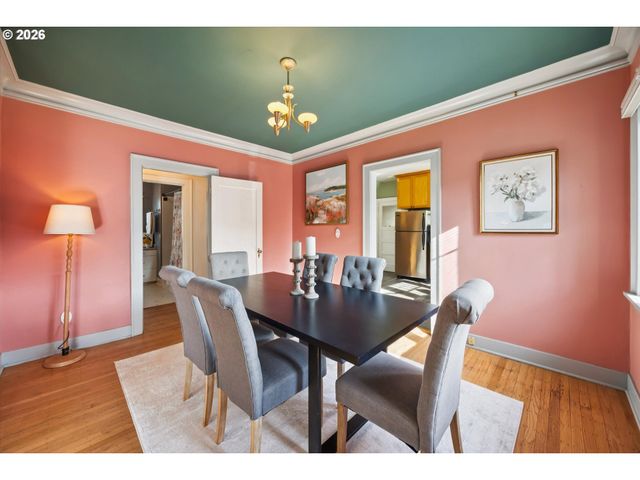 1805 Se 58TH Ave, Portland, OR 97215